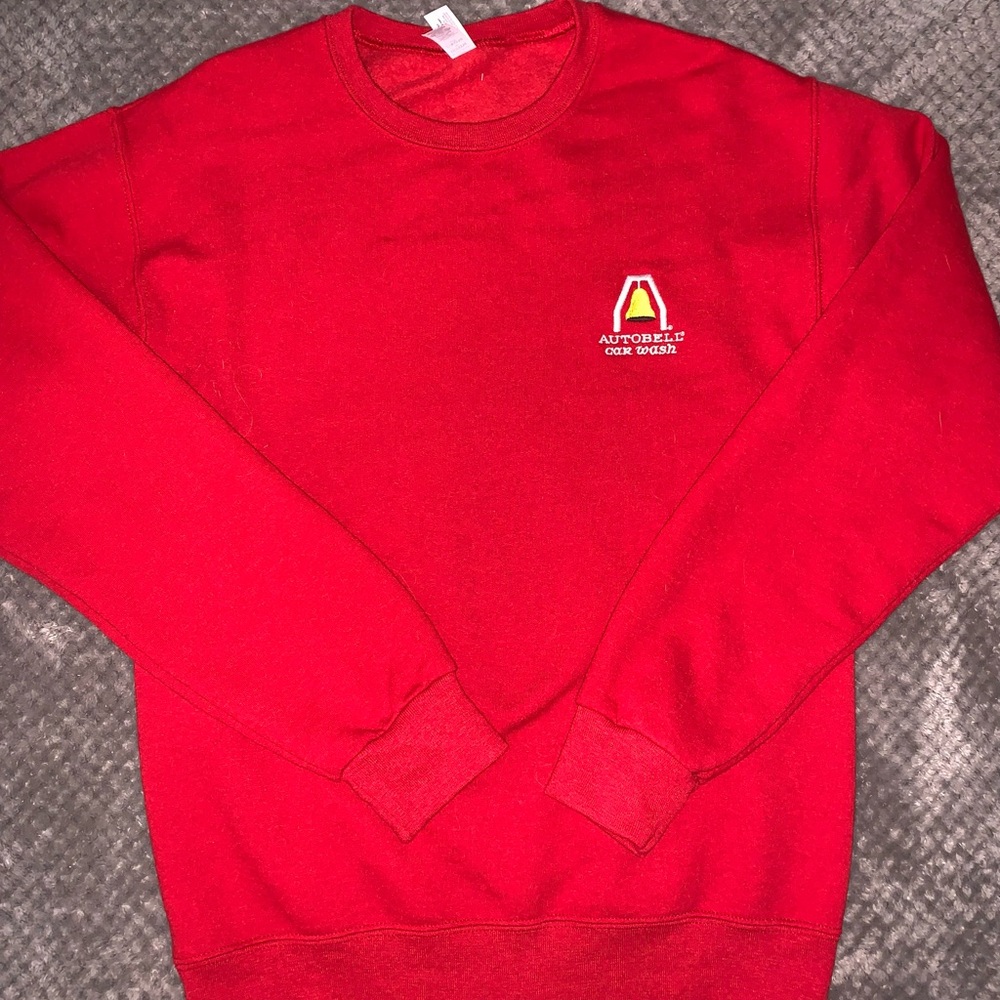 NWOT AUTOBELL SWEATSHIRT. SIZE S